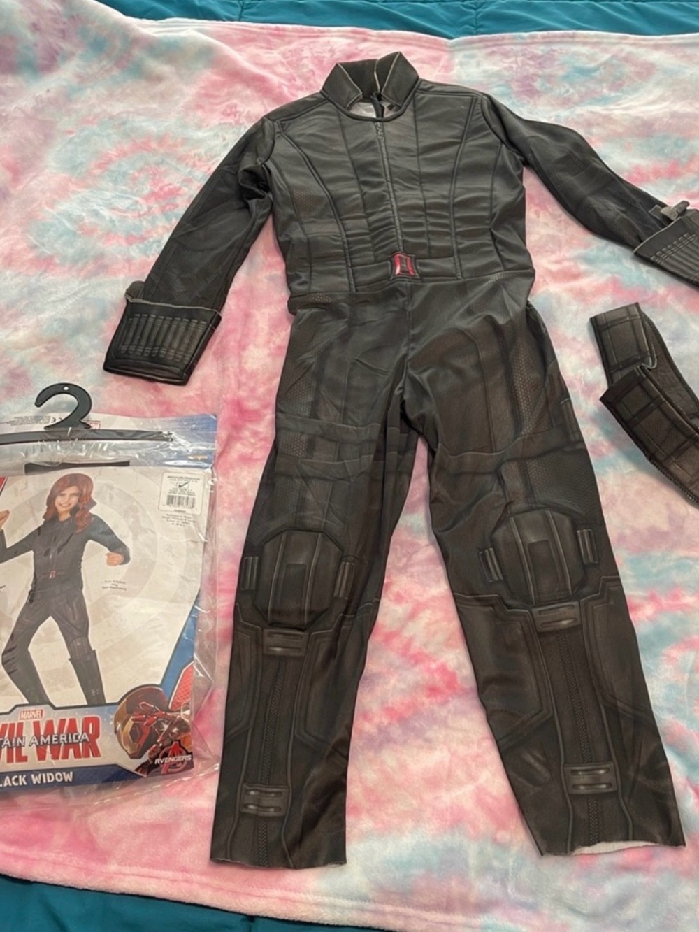 Girls black widow costume M 8-10